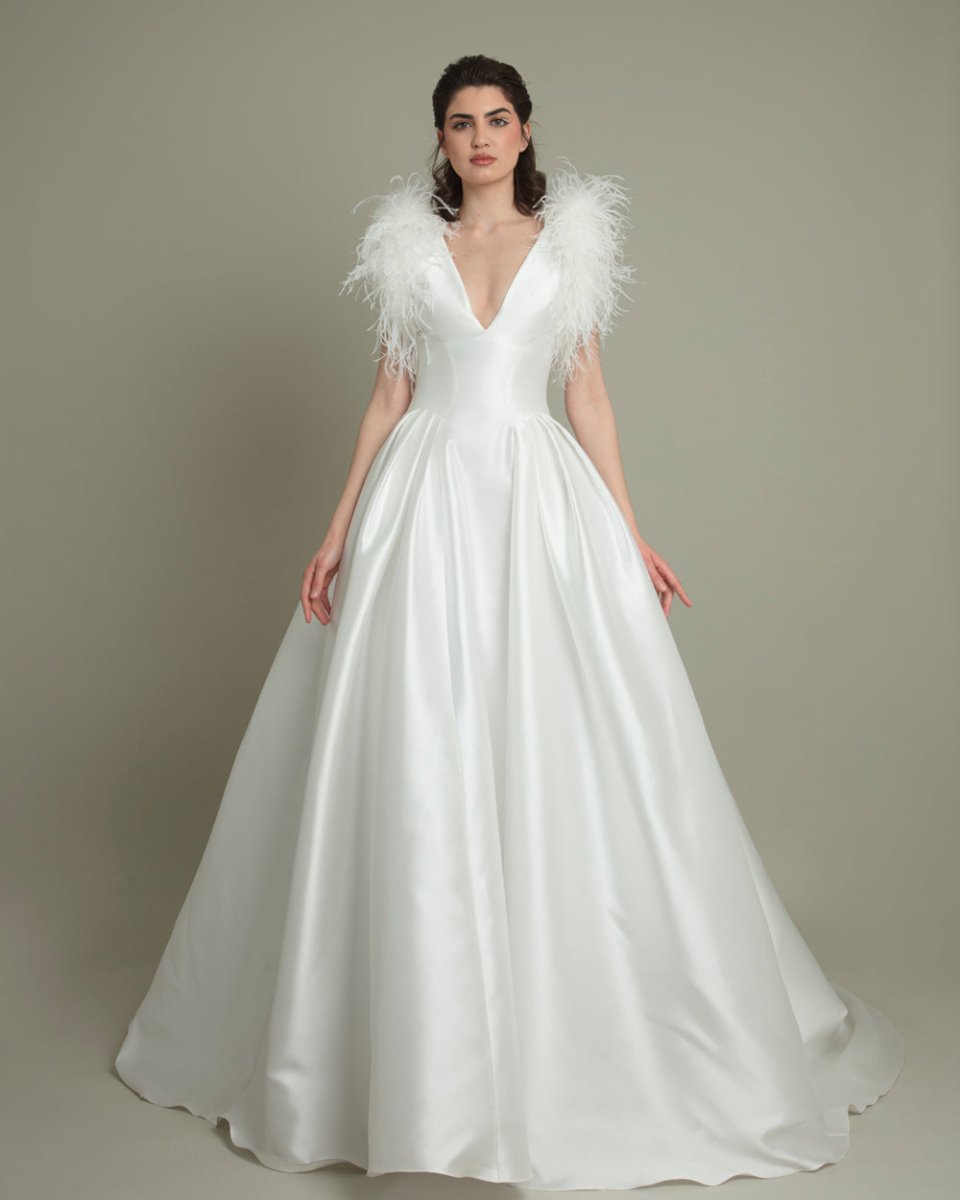 Gemy Maalouf - Elsa Wedding Dress - Gemy Maalouf Bridal - Gemy Maalouf - Elsa Wedding Dress - Gemy Maalouf Bridal -