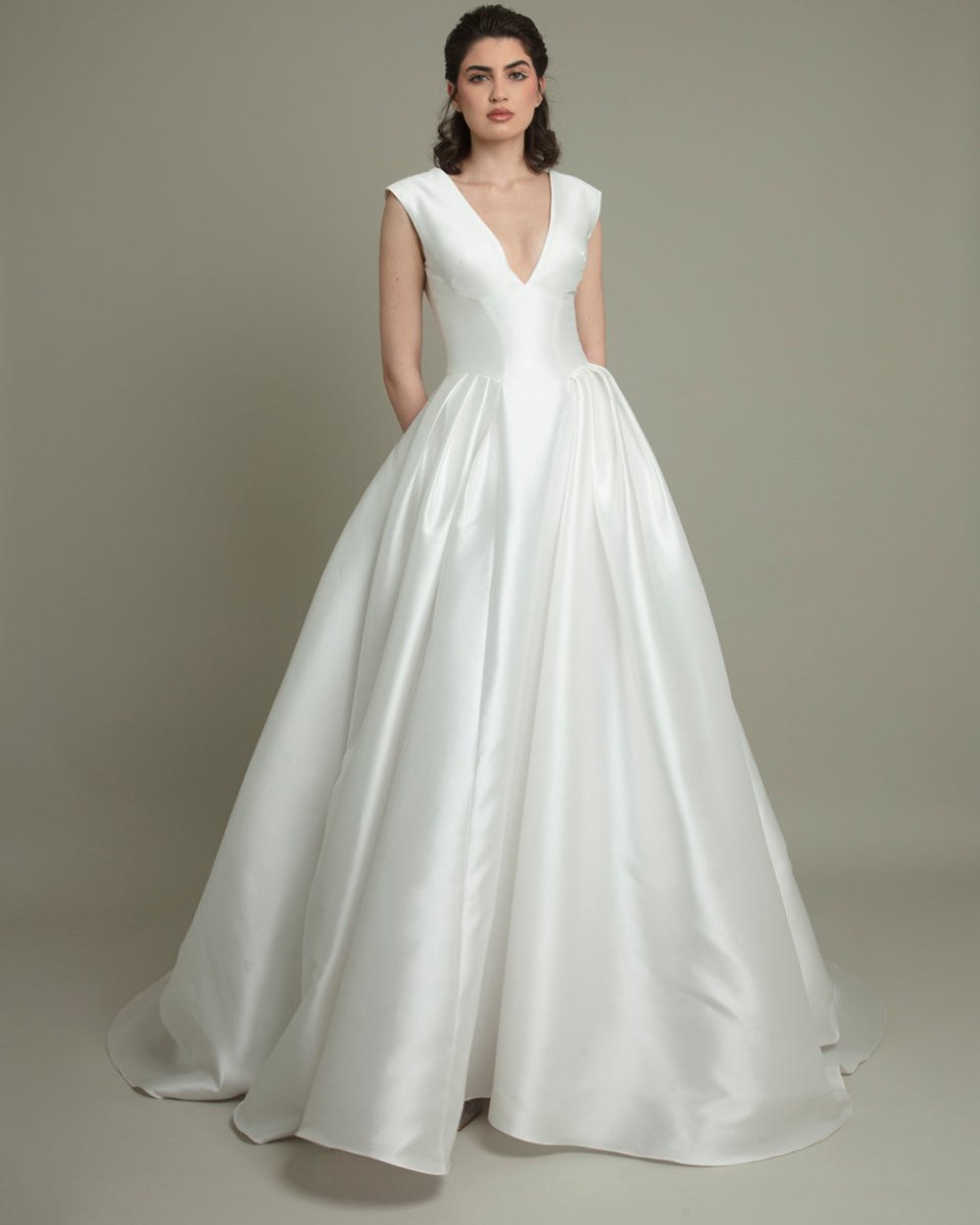Gemy Maalouf - Elsa Wedding Dress - Gemy Maalouf Bridal - Gemy Maalouf - Elsa Wedding Dress - Gemy Maalouf Bridal -