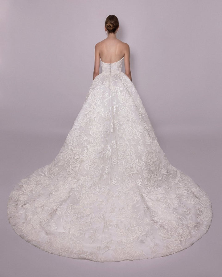 Isabella - Gemy Maalouf