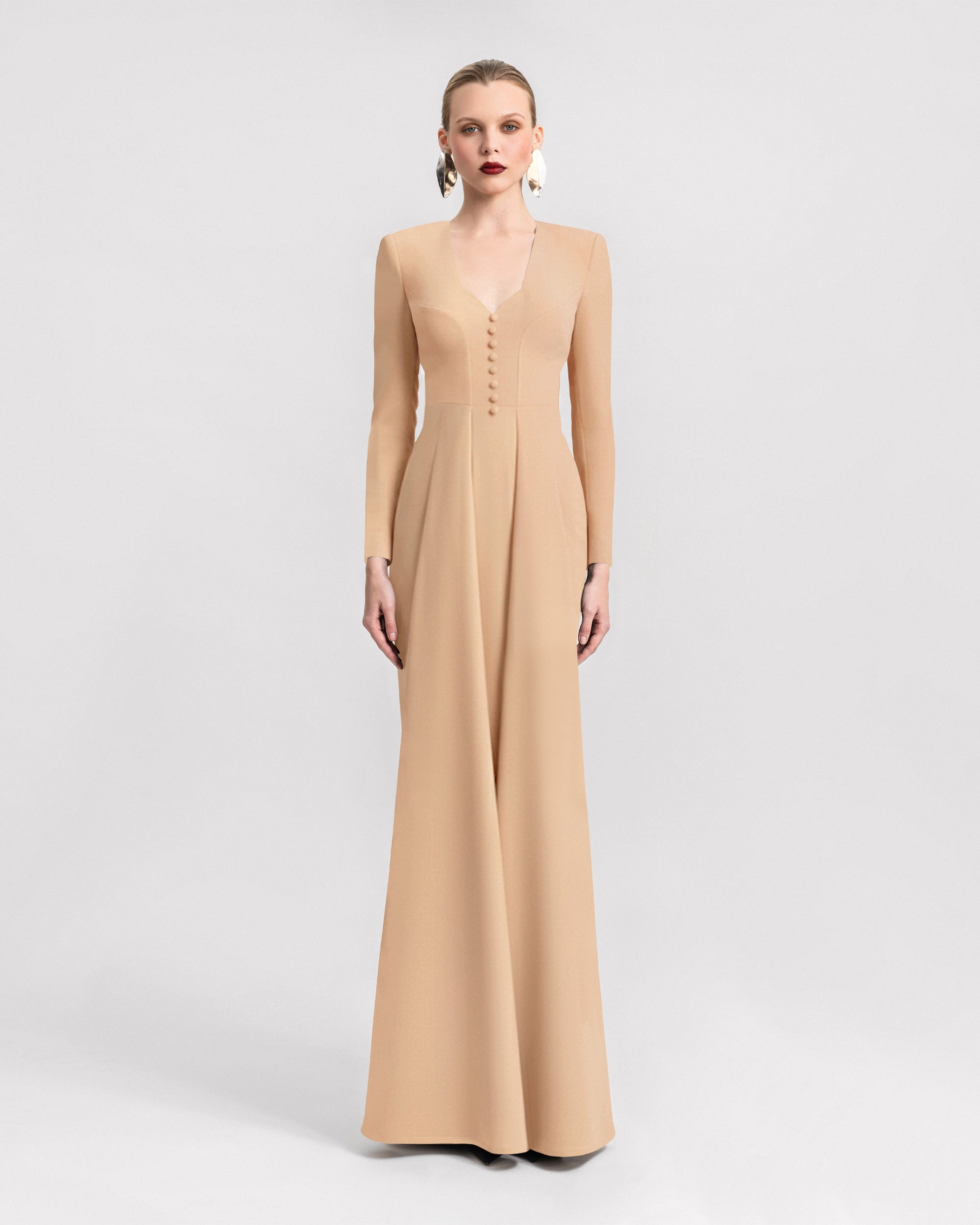 فستان مزود بأزرار من تحت الياقة