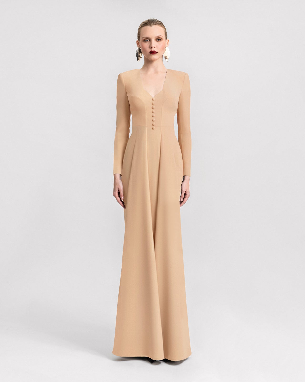 فستان مزود بأزرار من تحت الياقة