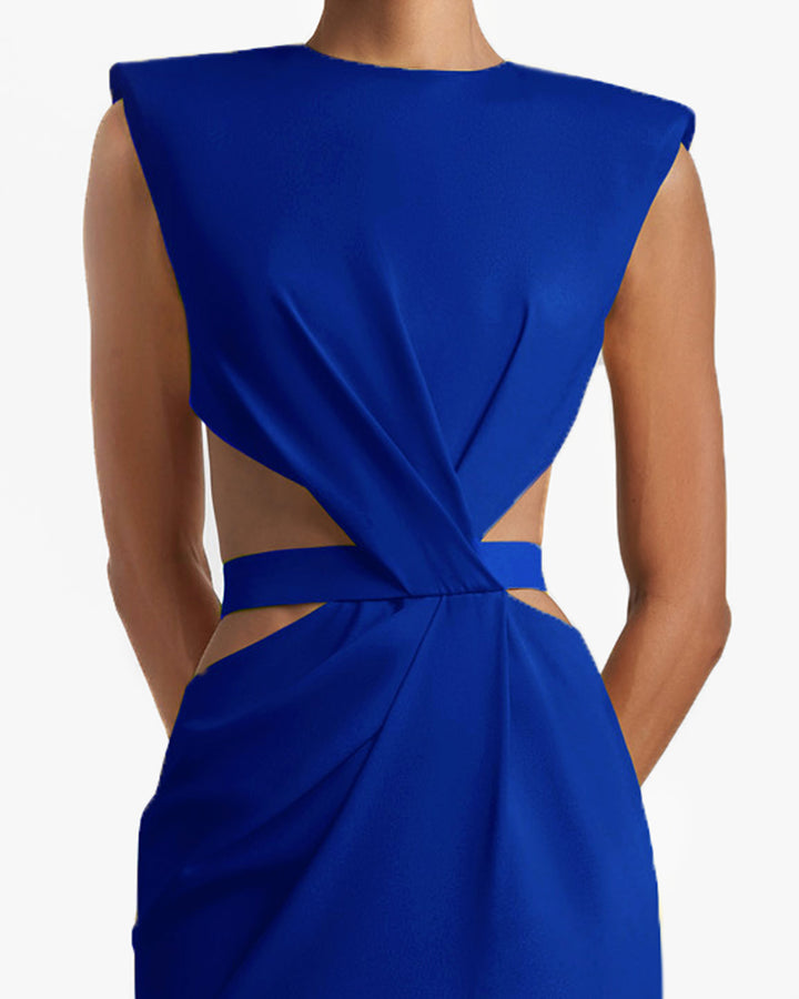 فستان أزرق طويل مع فتحات على الخصر