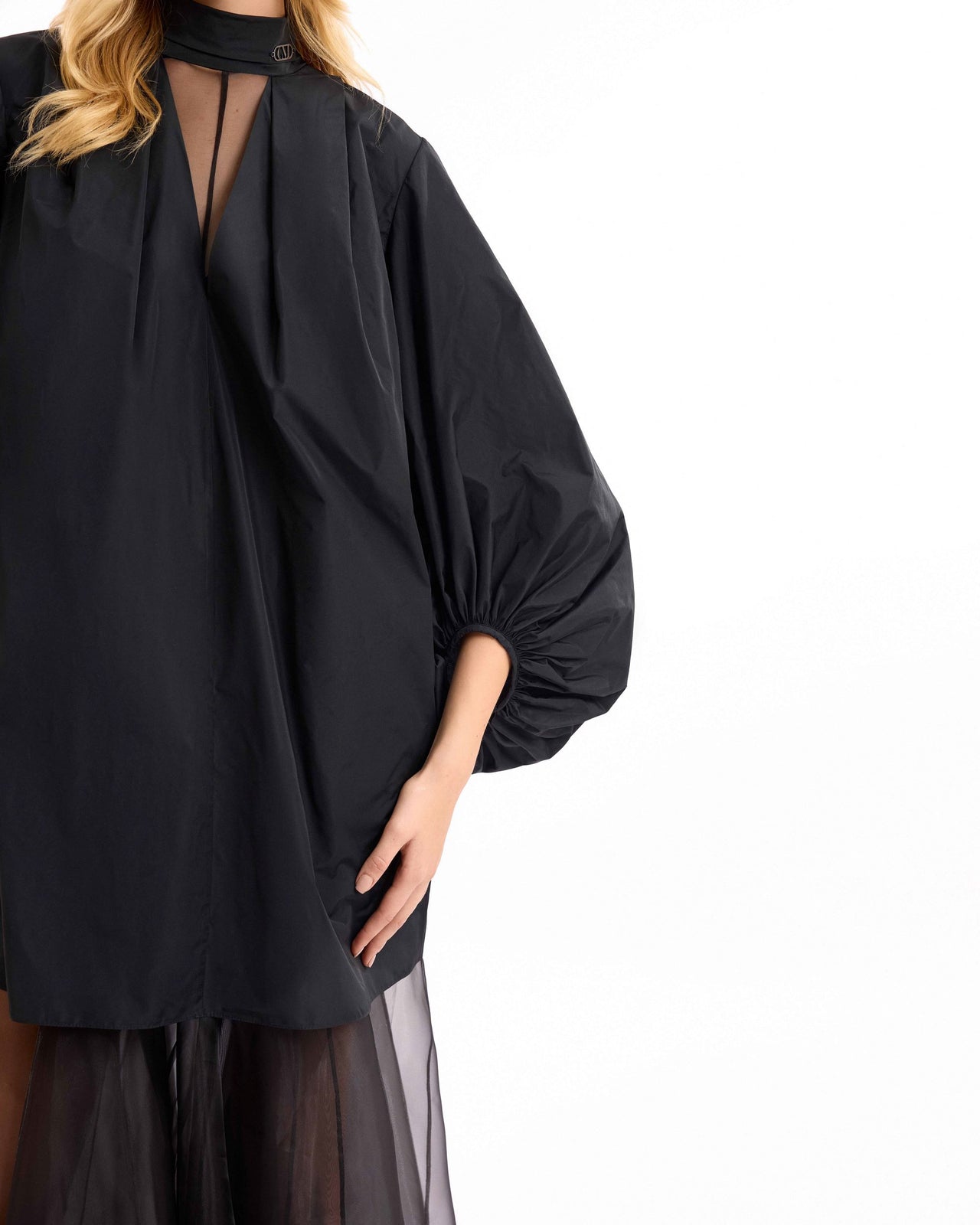 Layered V-Neck Puff Dress