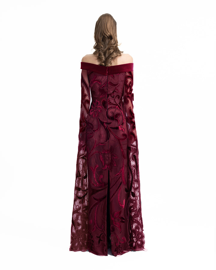 Off-Shoulder Slim Velvet Dress with Long Sleeves