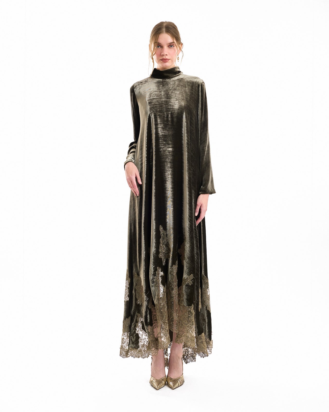 Loose-Cut Lace-Hem Dress