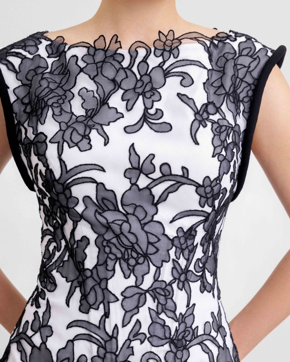 Structured Shoulders Lace Dress - Gemy Maalouf