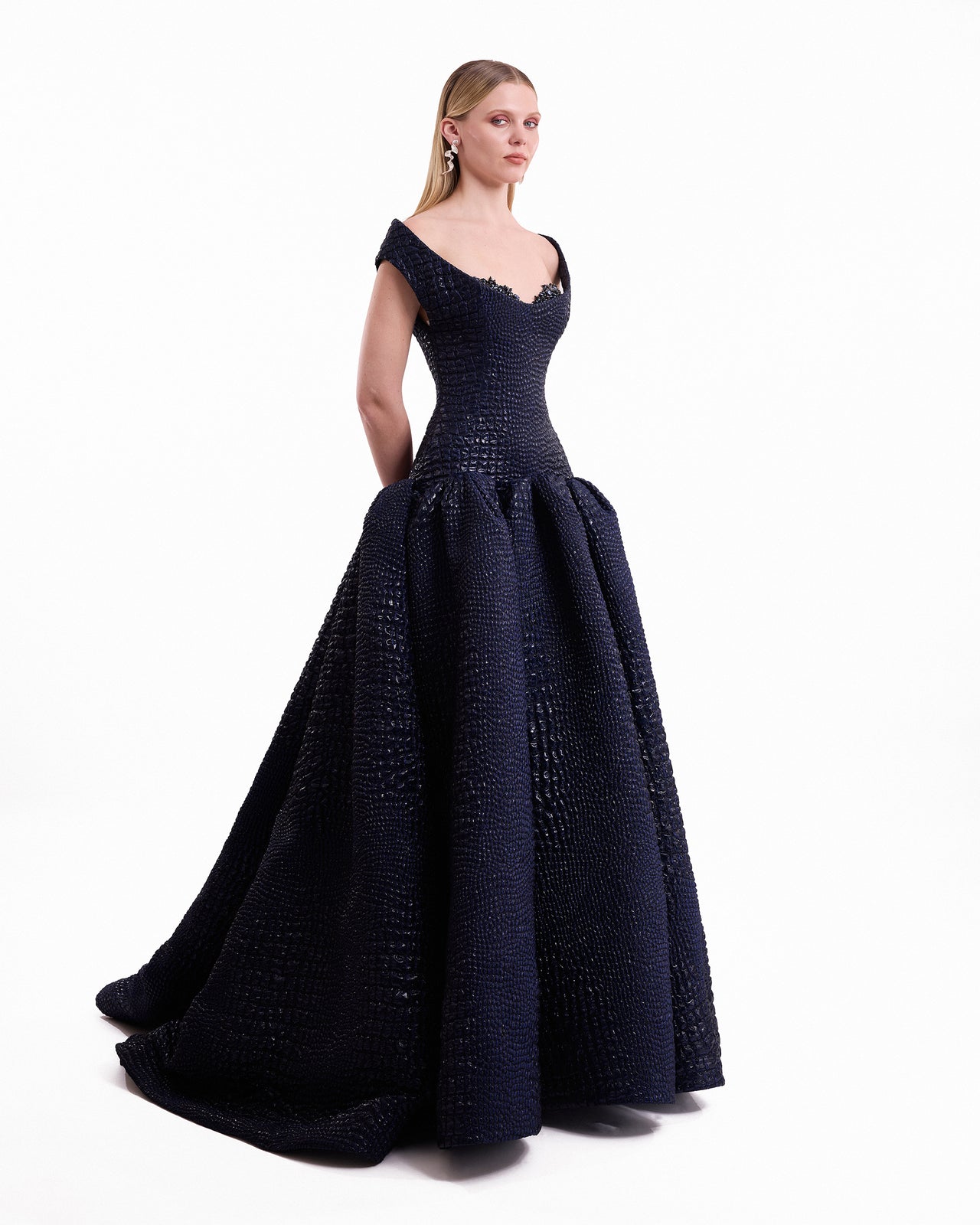 Off-Shoulder Sweetheart Dress