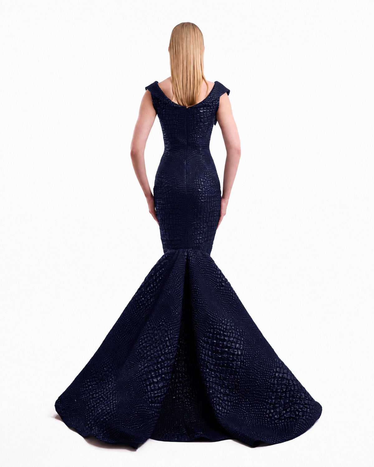 Mermaid Textured Embellished Dress