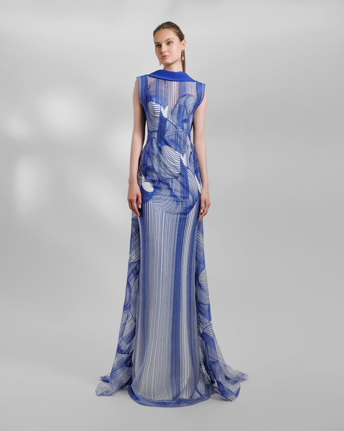Slim-Cut Embroidered Pattern Dress