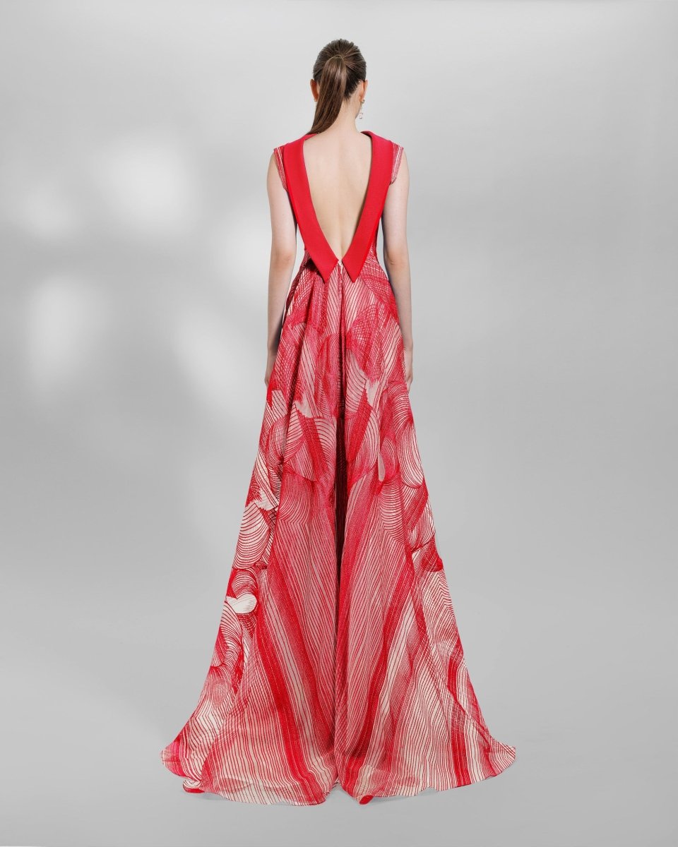 Red Slim - Cut Embroidered Pattern Dress - Gemy Maalouf