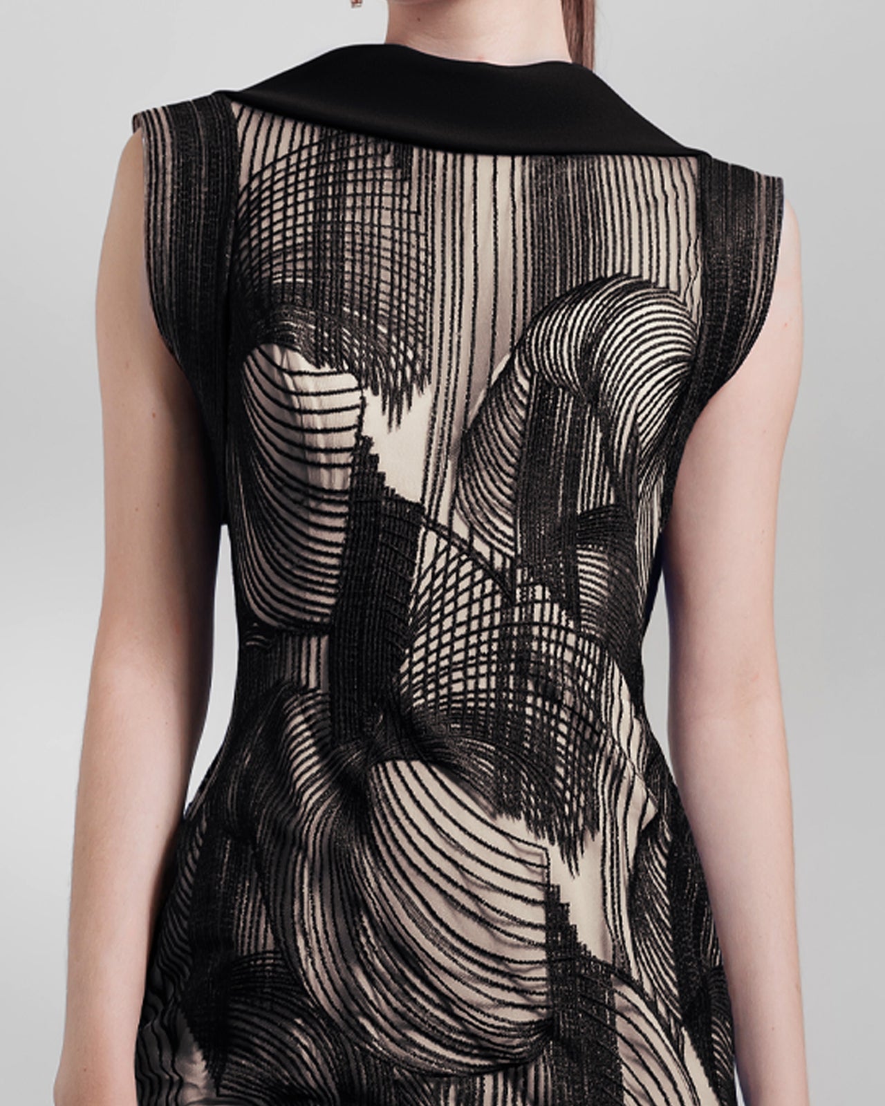 Slim-Cut Embroidered Pattern Dress