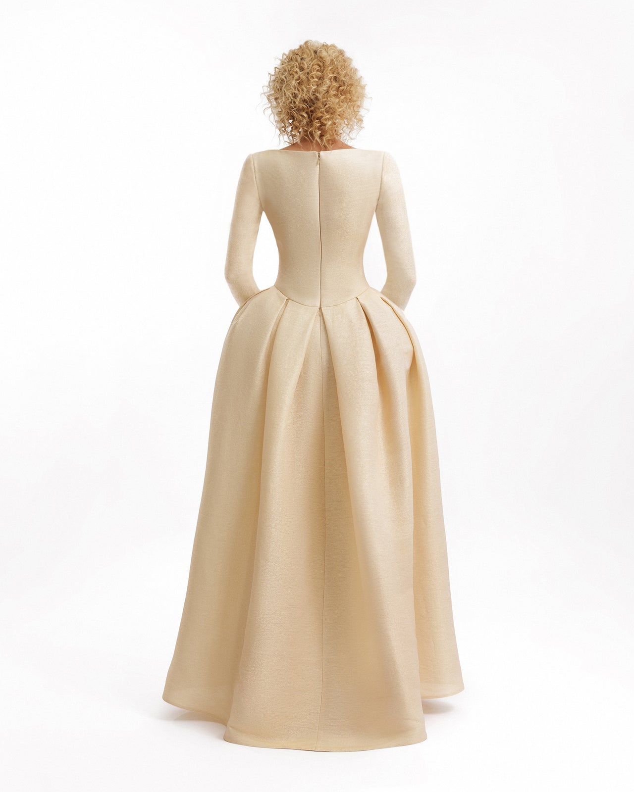 فستان جاكار برقبة مربعة