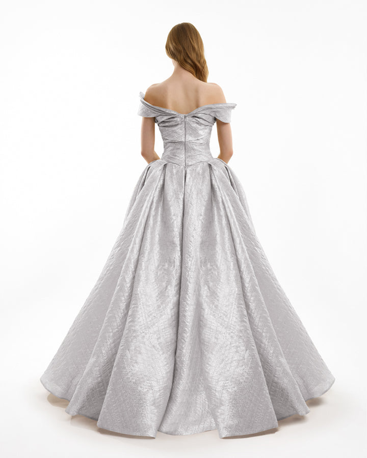 فستان جاكار كتف مكشوف