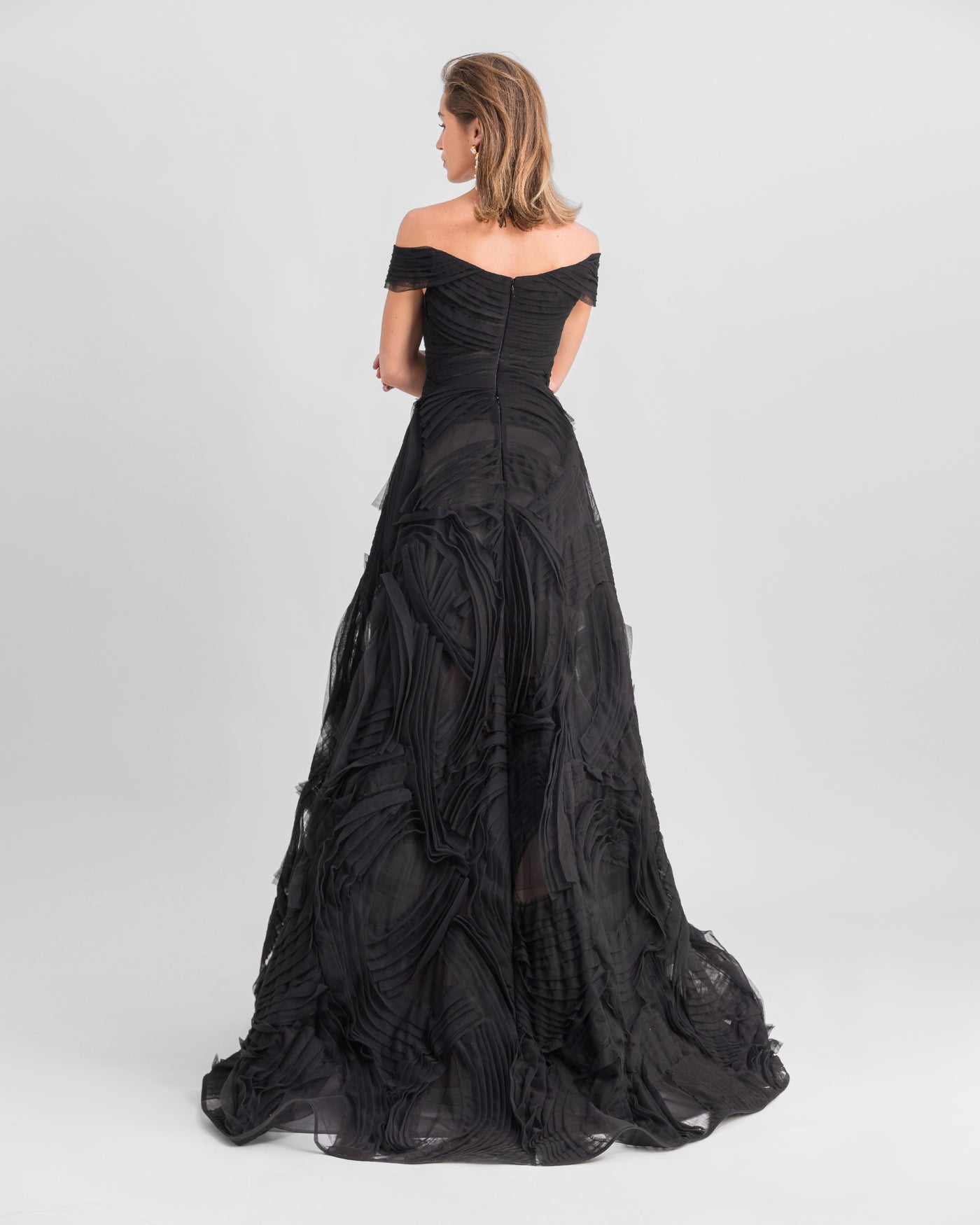 Off-The-shoulders Tulle Gown
