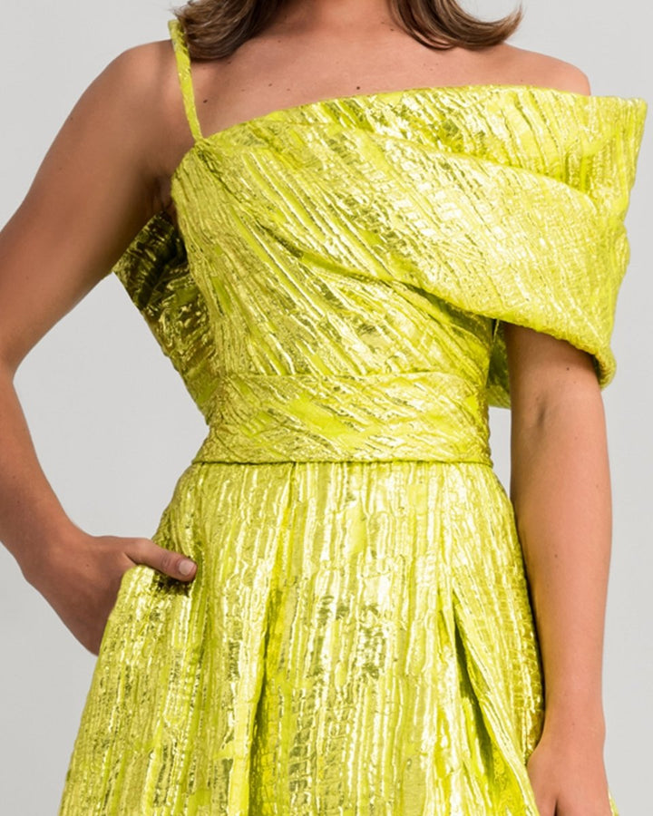 Dress With A Back Bow Design - Gemy Maalouf