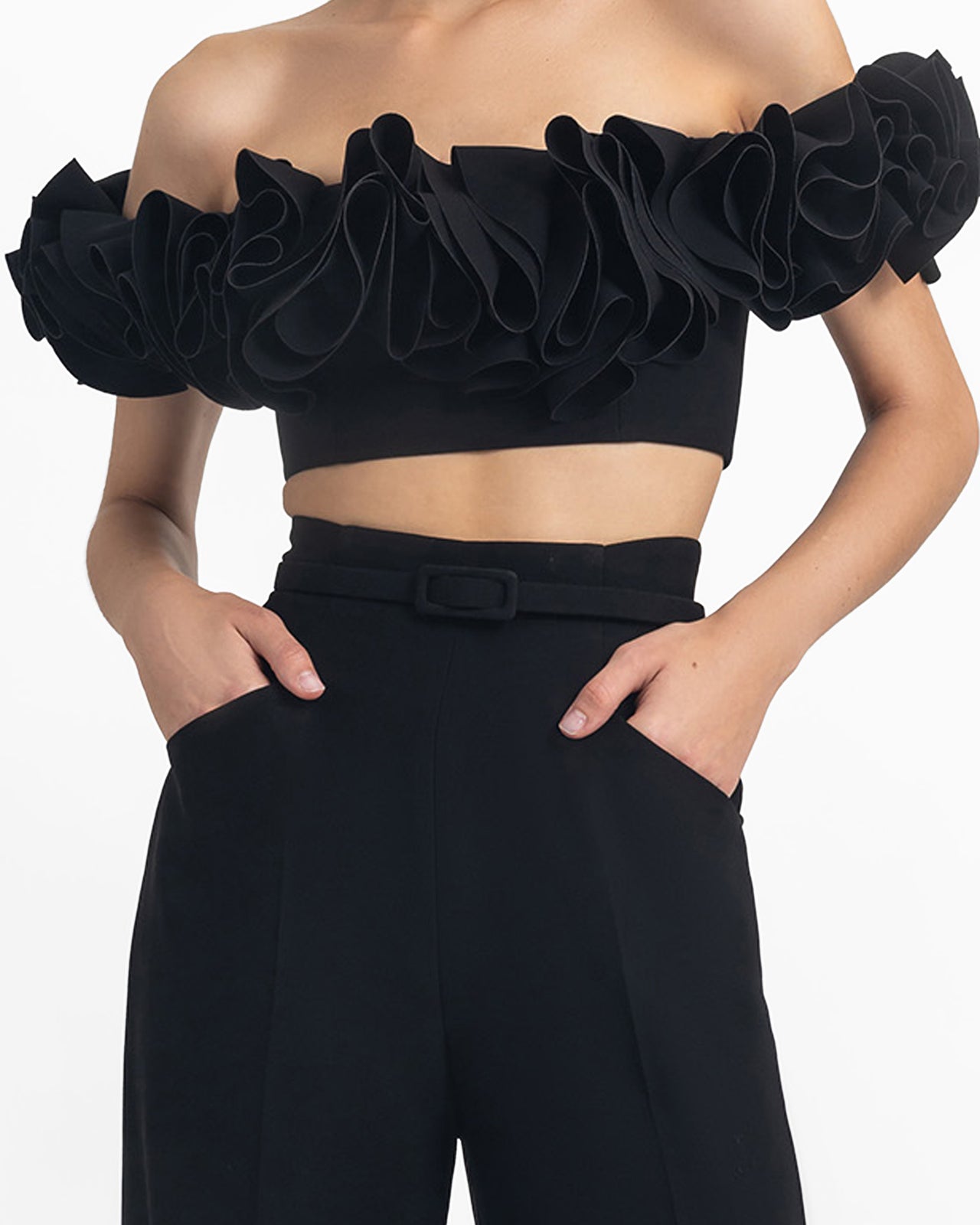 Ruffled Crepe Set