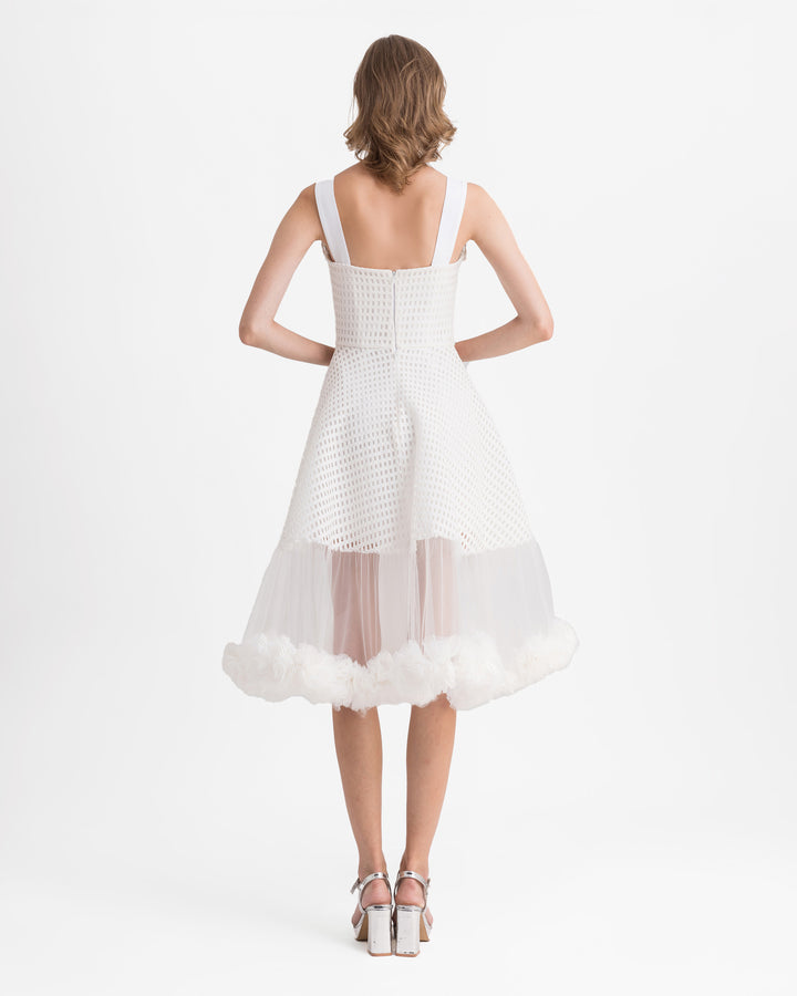 فستان ميدي واسع مع دانتيل كروشي