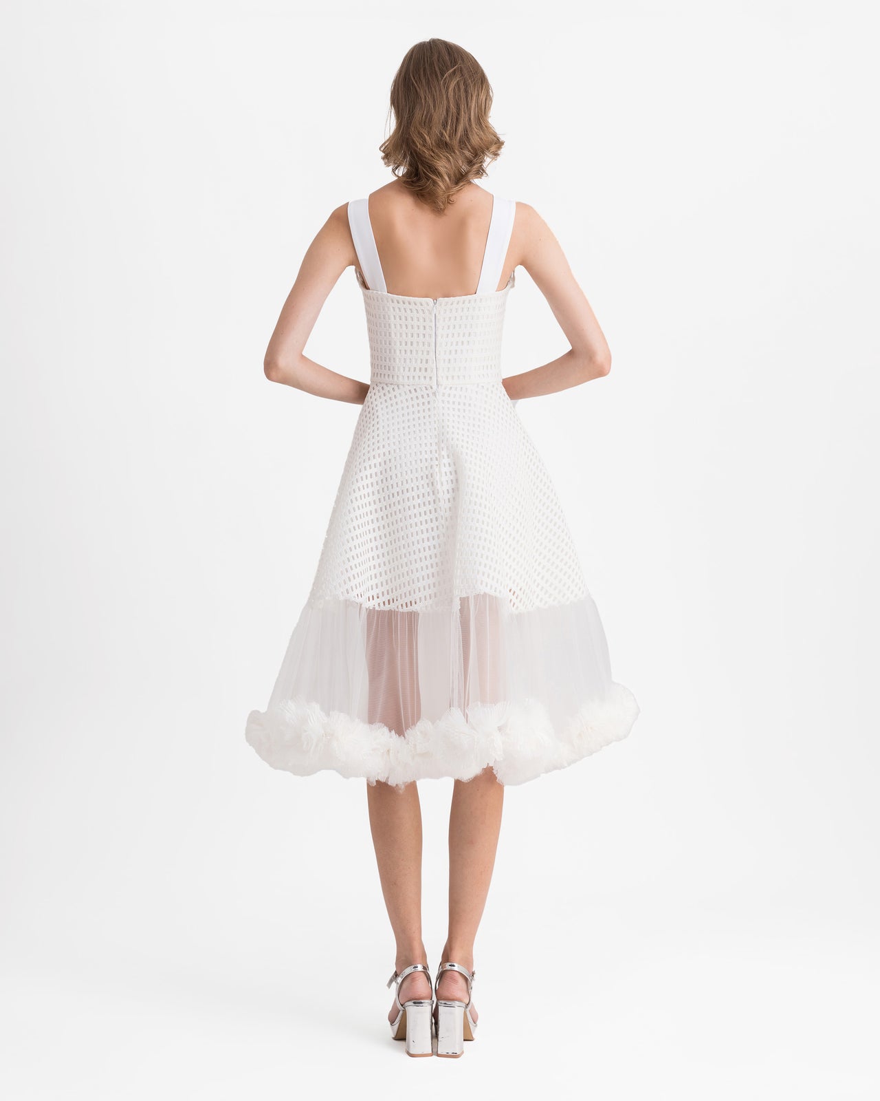 فستان ميدي واسع مع دانتيل كروشي