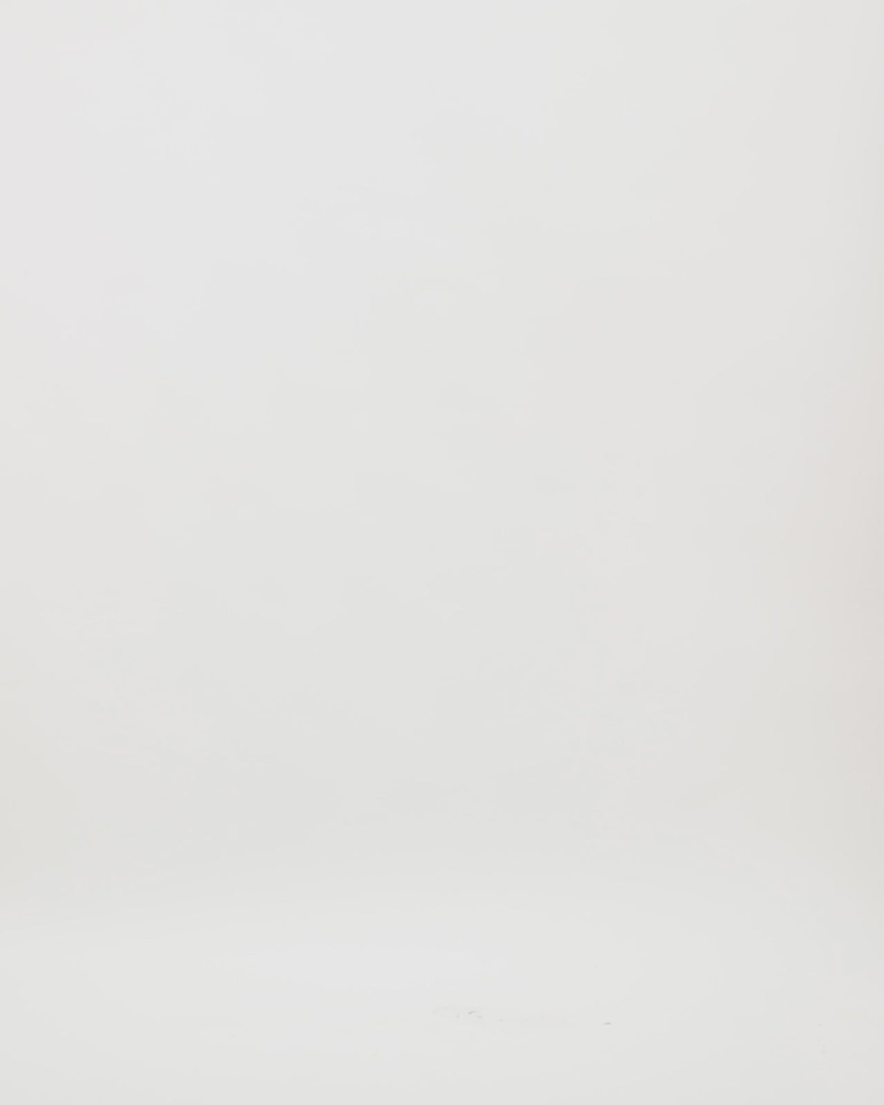 قفطان مزين بوردة منسدلة