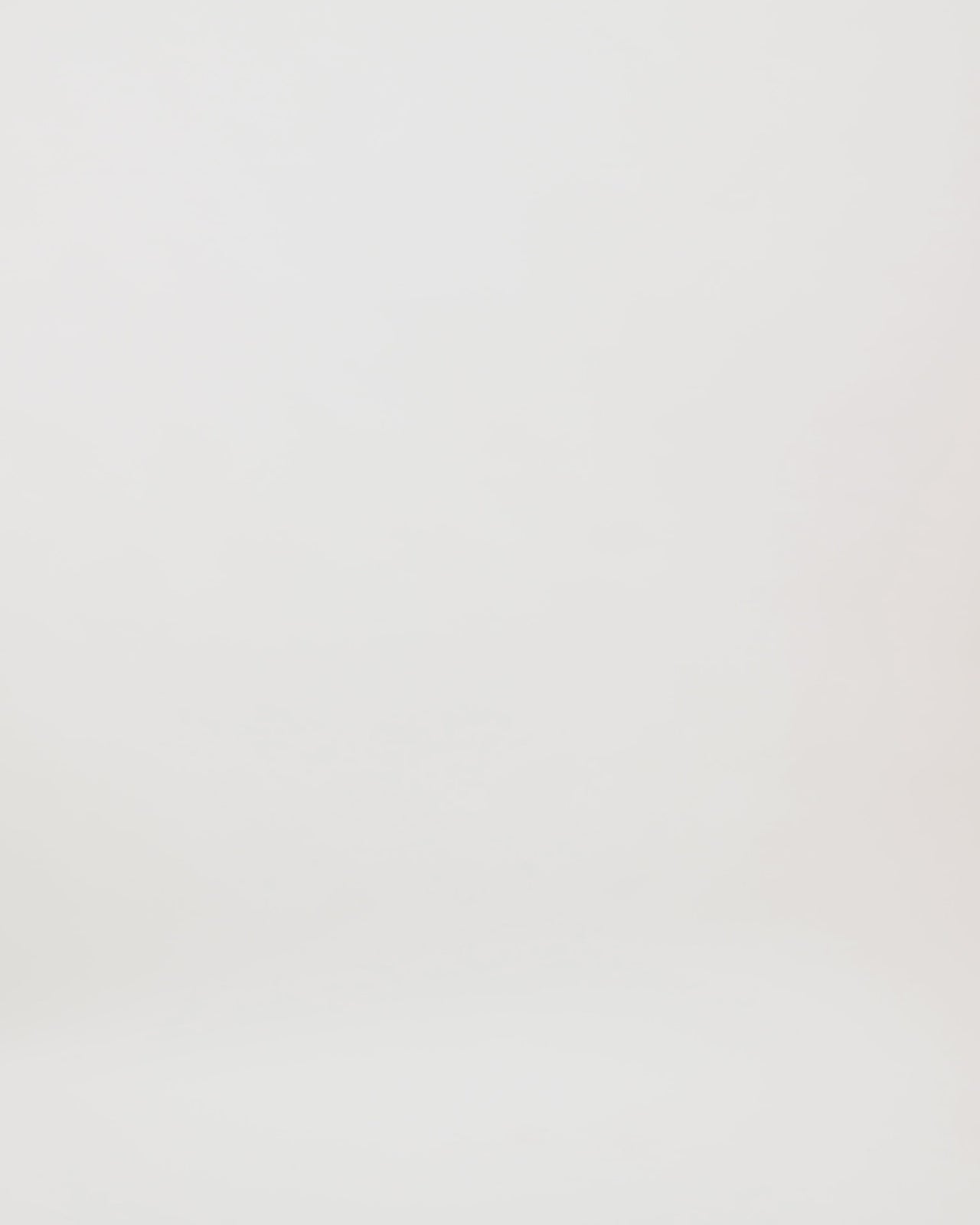 قفطان بأكتاف مُهيكلة