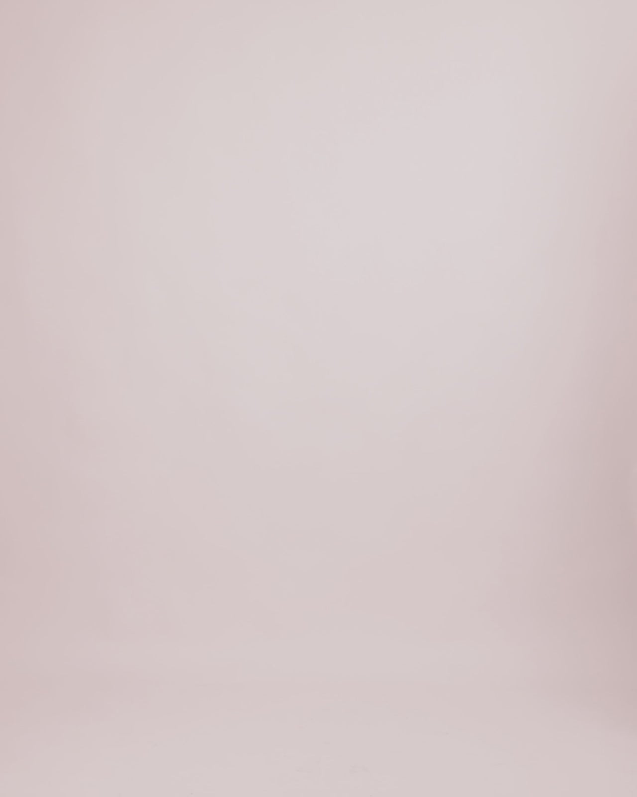 فستان طويل منسدل