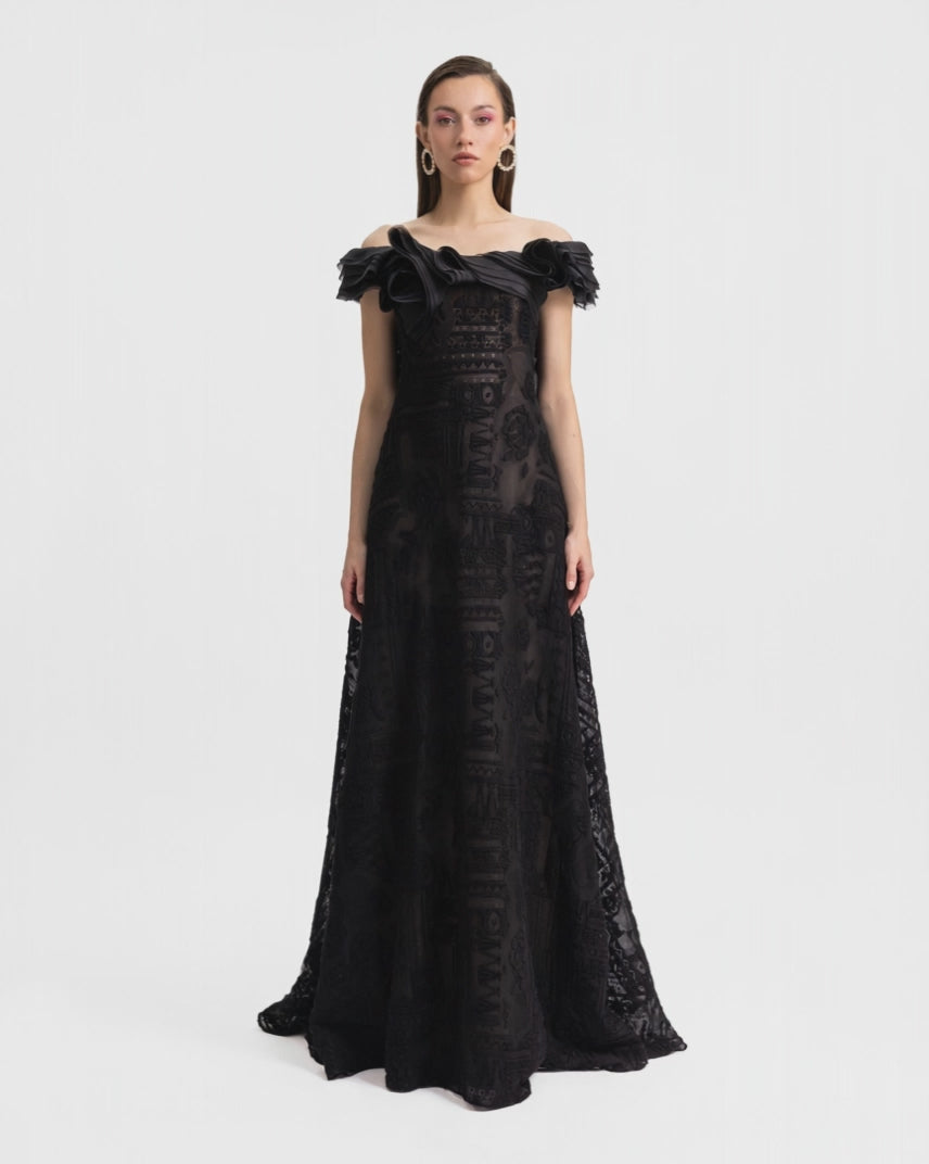 Off-Shoulders Loose-Cut Dress