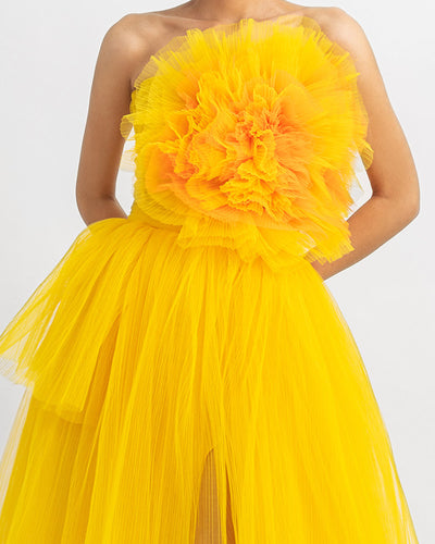 فستان كورسي على شكل وردة بثنيات